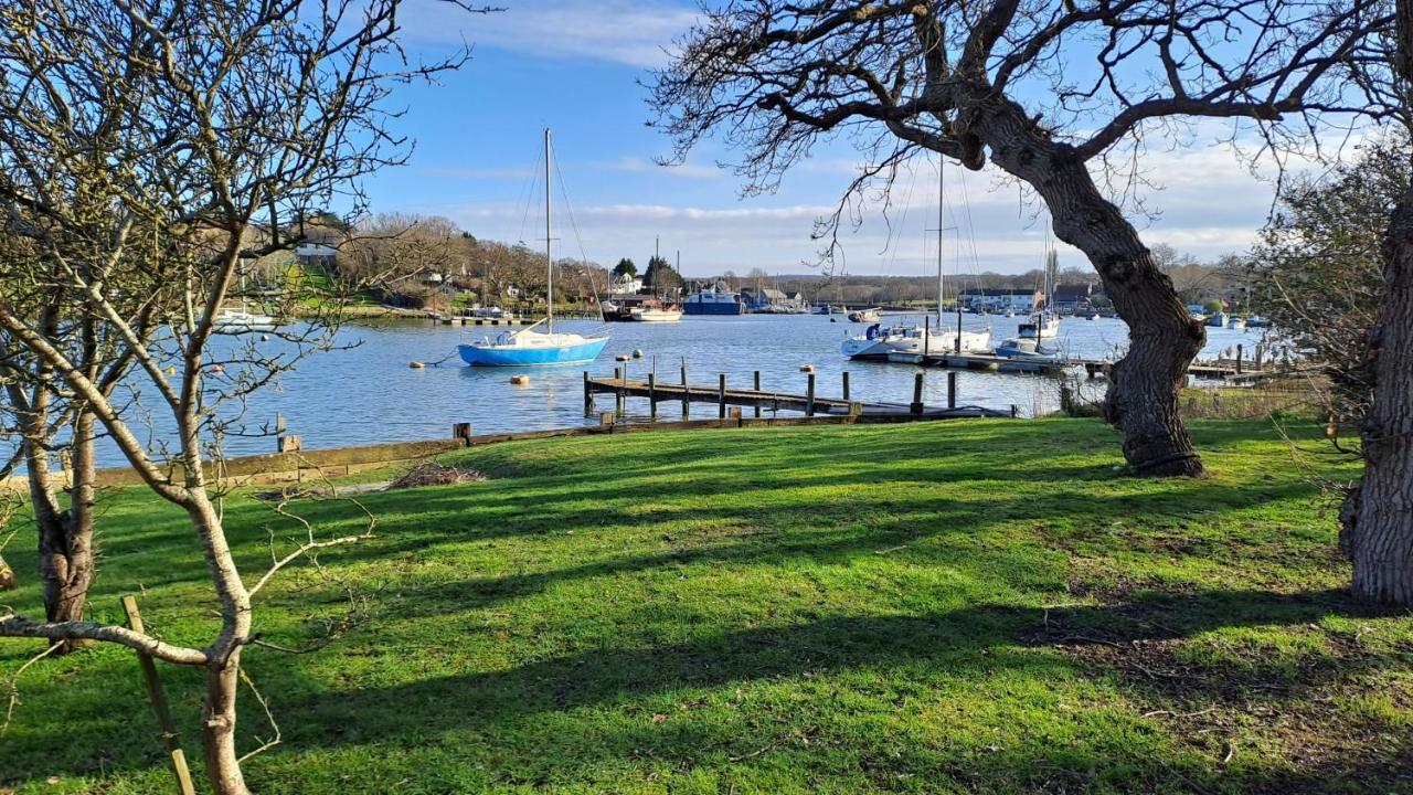 Sandown On The Creek Wootton Bridge  ภายนอก รูปภาพ
