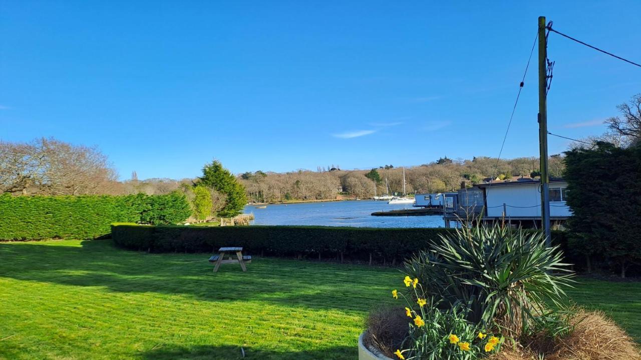 Sandown On The Creek Wootton Bridge  ภายนอก รูปภาพ